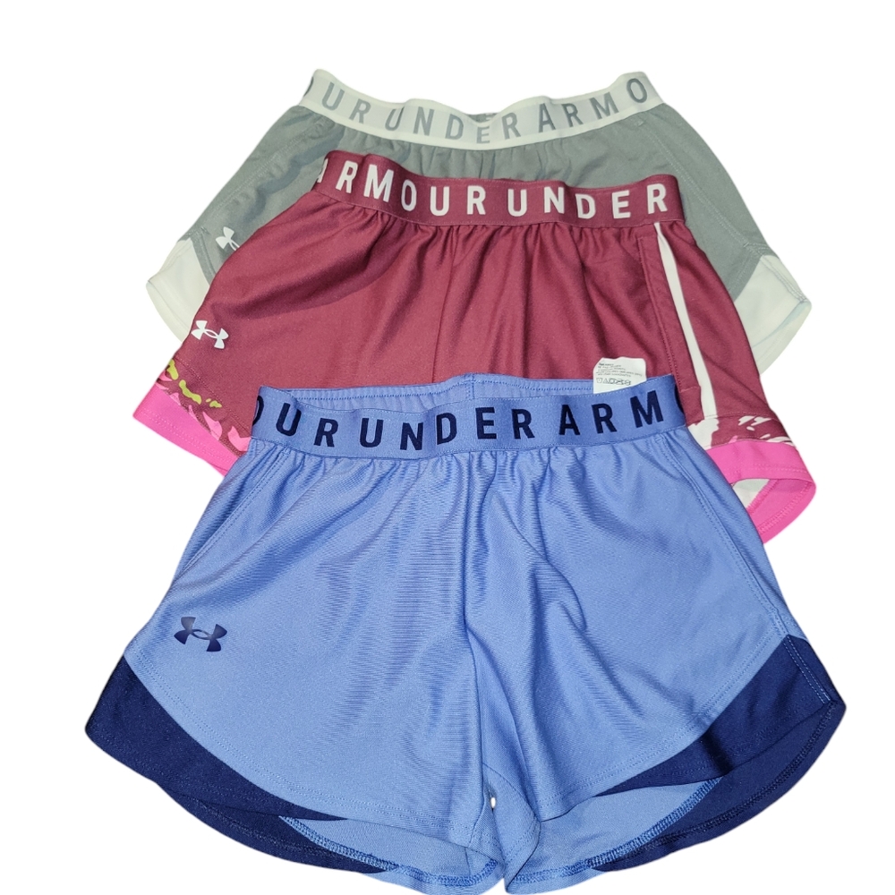 Women Under Armour shorts lot